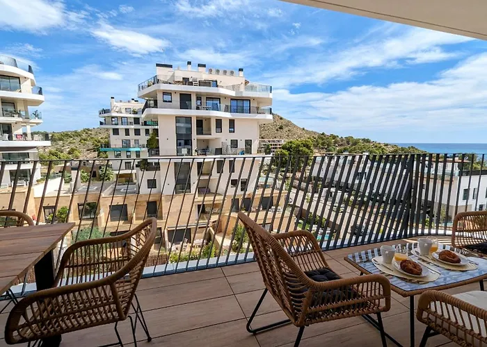 Allonbay Sea View Apartment